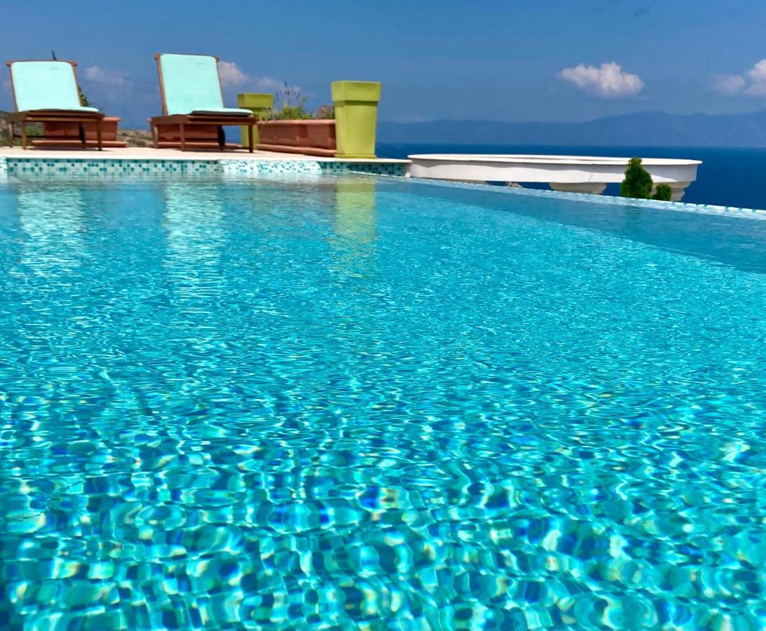 Villa Ulyana Kriaritsi - Athos Sea View & Spa المظهر الخارجي الصورة