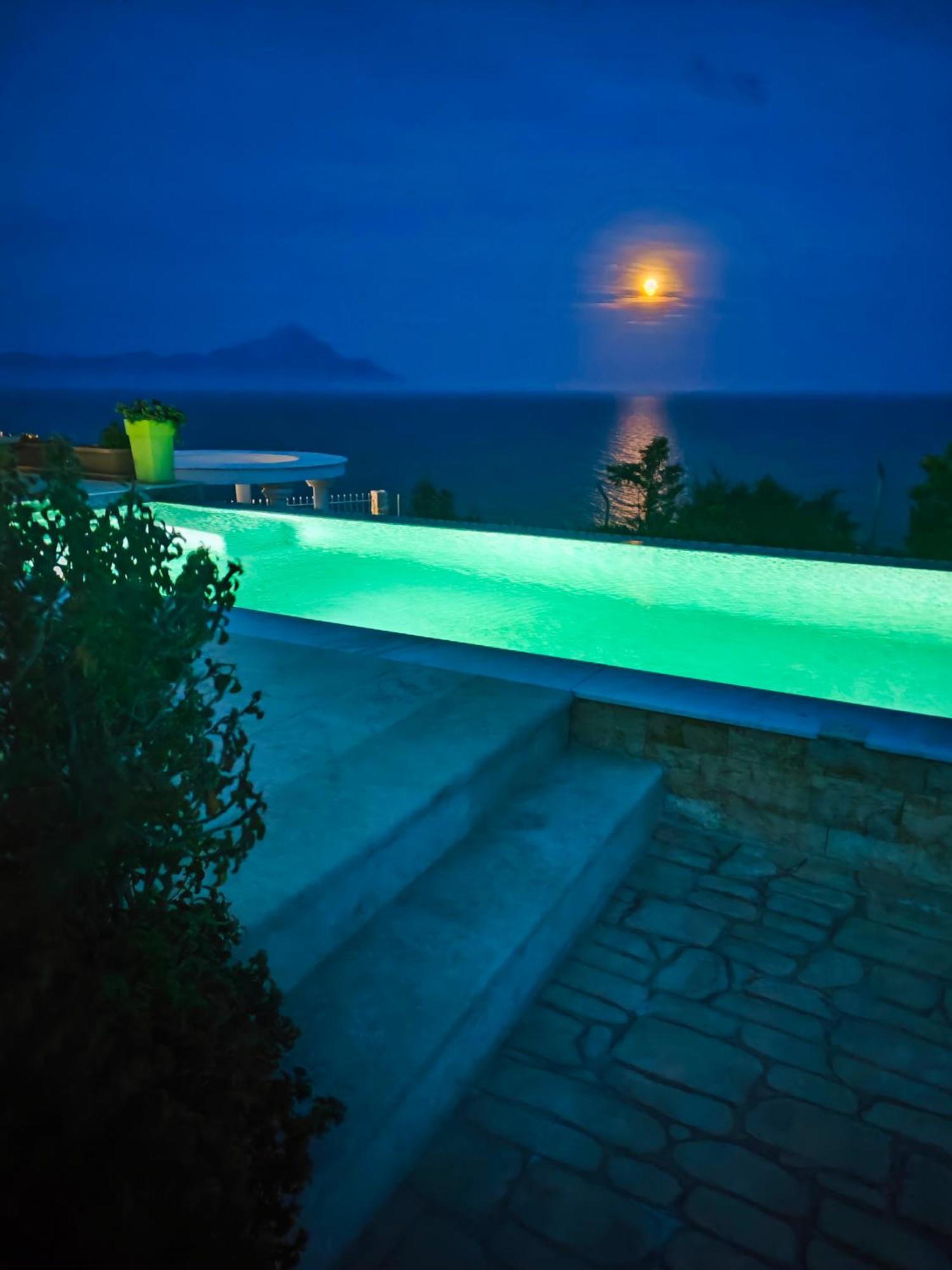 Villa Ulyana Kriaritsi - Athos Sea View & Spa المظهر الخارجي الصورة